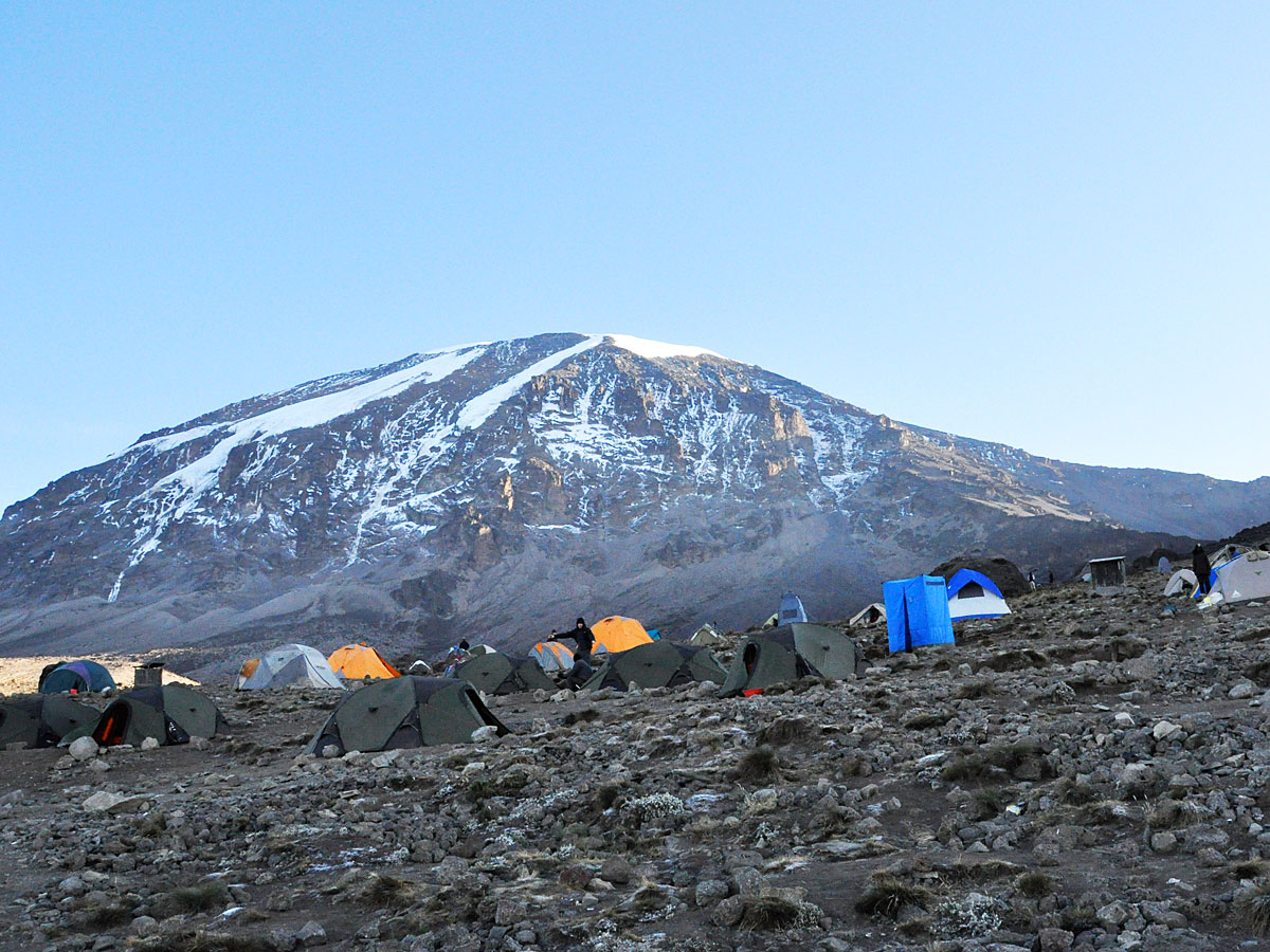 wp-content/uploads/itineraries/Kilimanjaro/kili-machame-karanga-camp (2).jpg
